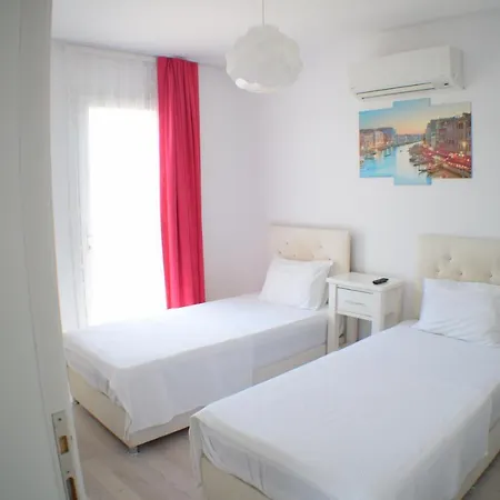 Forever Boutique (adults Only) Bed & Breakfast 2*