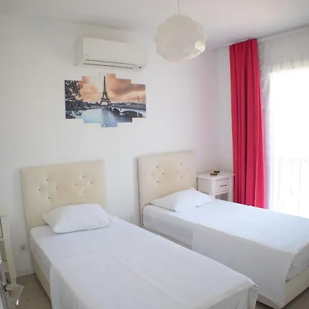 Forever Boutique (adults Only) Bed & Breakfast 2*