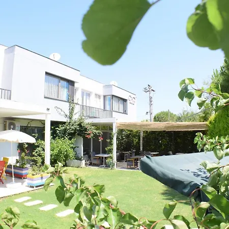 Forever Boutique (adults Only) לינה וארוחת בוקר 2*